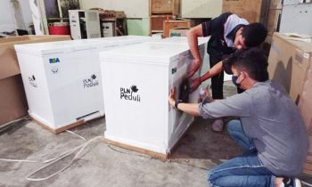 PLN Serahkan Bantuan Cold Storage dan Ice Maker untuk Nelayan di Sangihe