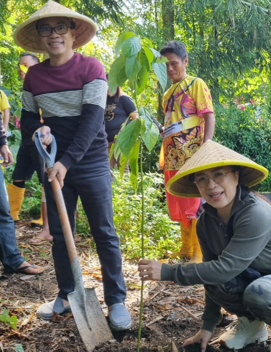 Tomohon, Miky Wenur, Stefanus Liow