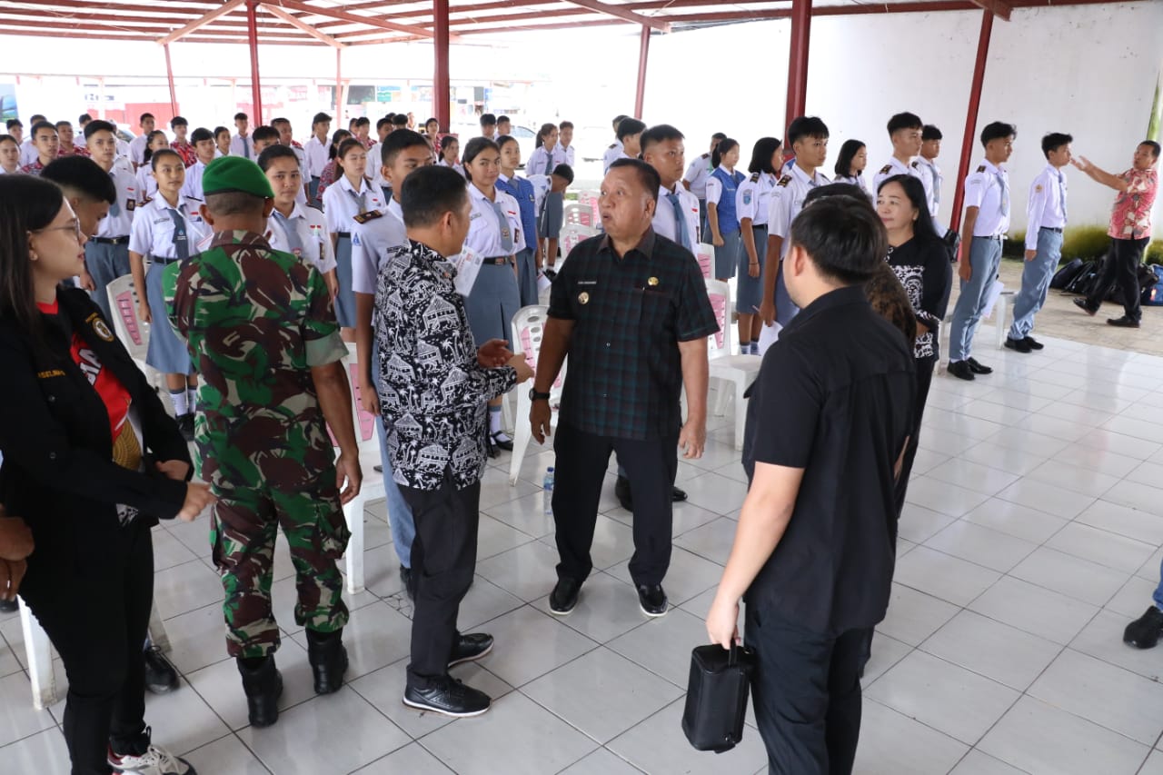 Minahasa, Robby Dondokambey, Paskibraka