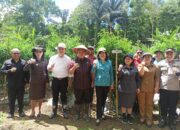 Bantu Kendalikan Inflasi, Pemkab Minahasa-BI Sulut Panen Cabai Keriting di Tonsea Lama