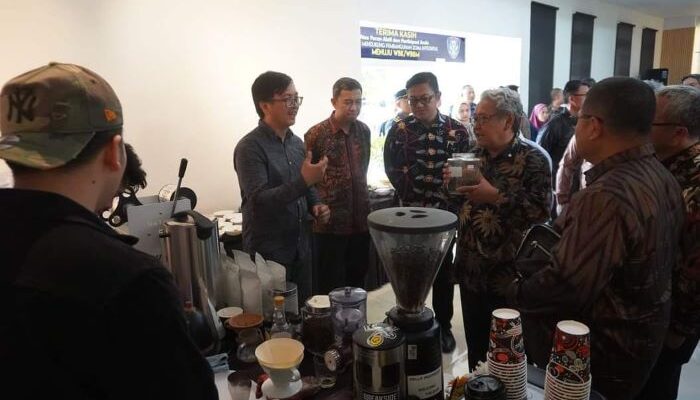 Elmonts Coffee Hantar Kopi Arabika Tomohon Juara 2 Tingkat Nasional