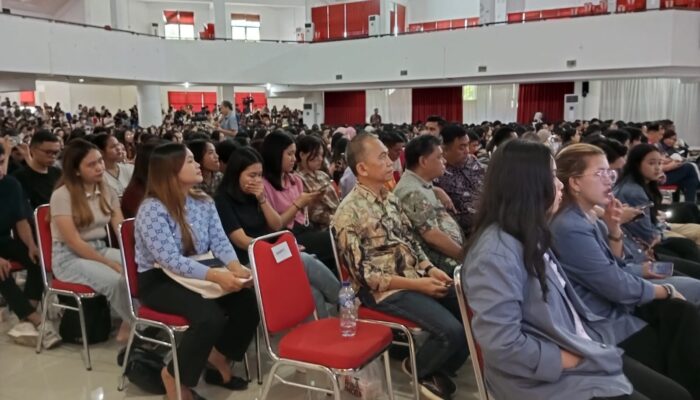 1.000 Mahasiswa di Sulut Ikuti Kuliah Umum Literasi Keuangan dan Investasi dari OJK