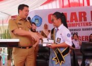 Hadir di SMKN 1 Tomohon, Wagub Kandouw Motivasi Guru dan Siswa Tingkatkan SDM